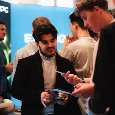 Schüler beim APG Infoevent