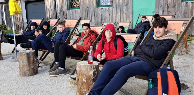 Teambuilding Rax 9