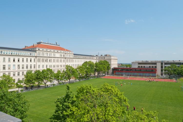 Schule Innenhof