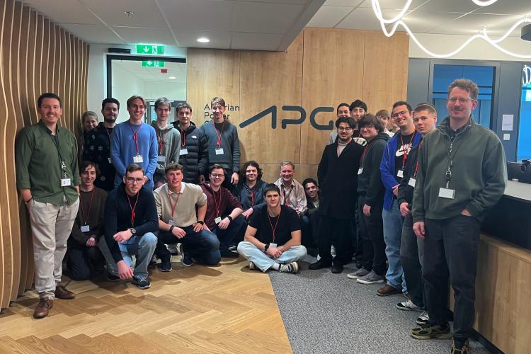 Gruppenfoto bei APG