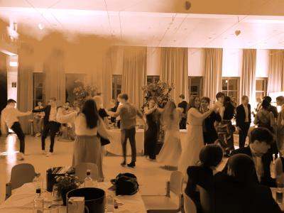 202205 BALL 01