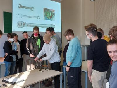 Vortrag Fa. Bossard