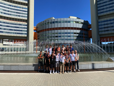 Gruppenfoto in der UNO City